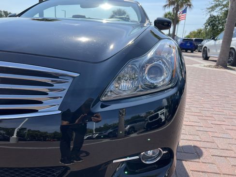 Used 2012 INFINITI G37 Convertible w/ Premium Pkg RWD image 6