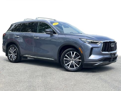 Used 2023 INFINITI QX60 Sensory w/ Vision Package AWD/4WD image 2