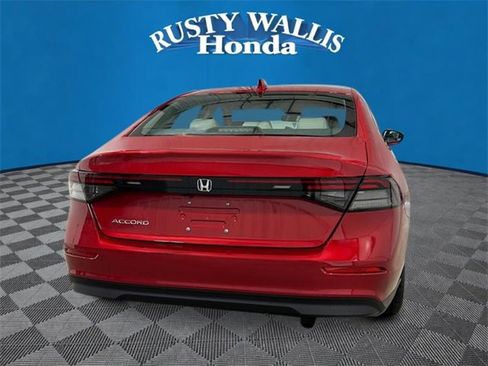 New 2025 Honda Accord LX image 4