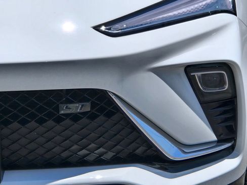 New 2026 Buick Envista Sport Touring FWD image 11
