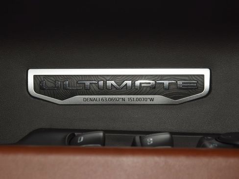 Used 2024 GMC Sierra 1500 Denali Ultimate AWD/4WD image 54