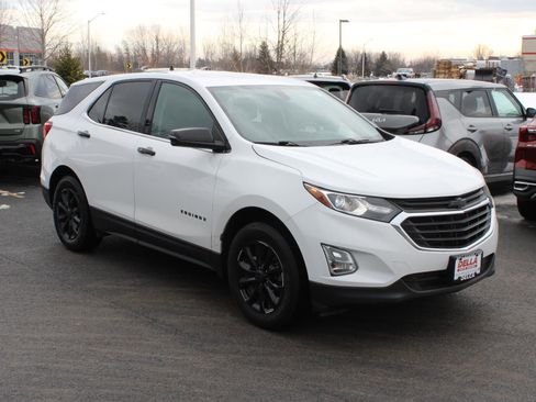 Used 2019 Chevrolet Equinox LT image 3