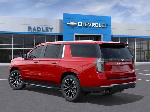 New 2026 Chevrolet Suburban High Country w/ Sun And Tow Package image 3