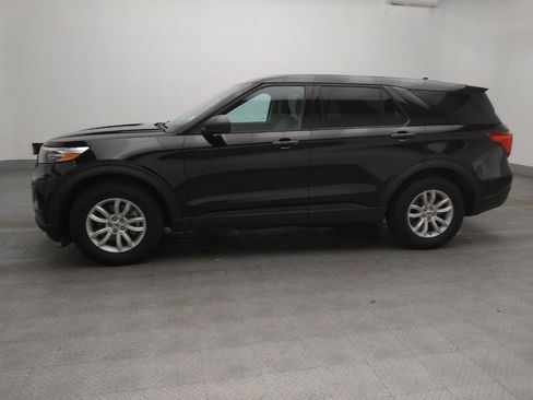 Used 2021 Ford Explorer 2WD image 2