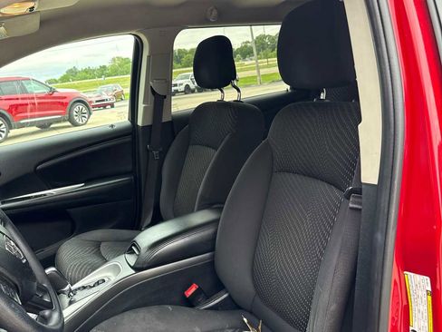 Used 2015 Dodge Journey SXT w/ Flexible Seating Group FWD image 8