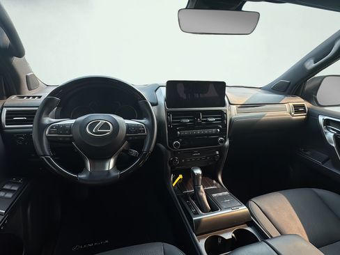 Used 2023 Lexus GX 460 Premium w/ Premium Package AWD/4WD image 13