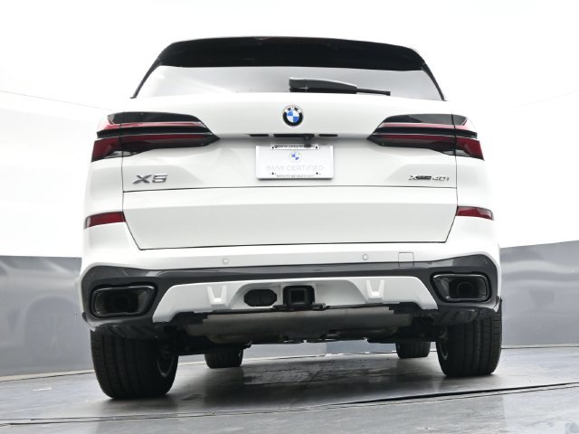 Used 2024 BMW X5 xDrive40i w/ M Sport Package AWD/4WD image 35