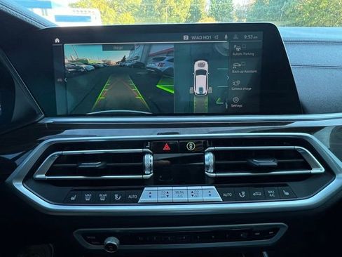 Used 2023 BMW X5 xDrive45e image 28