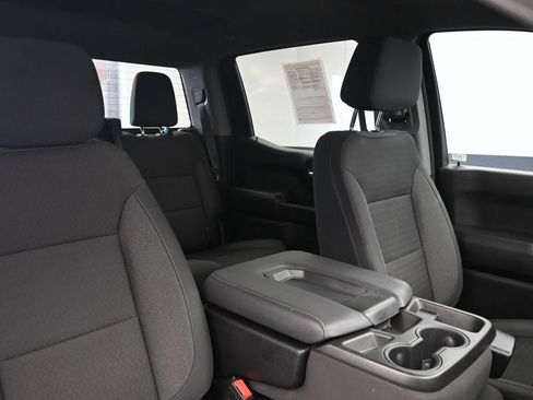 Used 2023 Chevrolet Silverado 1500 Custom image 11