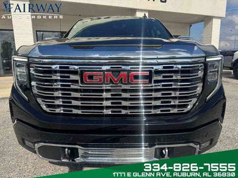 Used 2024 GMC Sierra 1500 Denali w/ Denali Reserve Package image 3