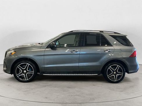 Used 2017 Mercedes-Benz GLE 550e image 3