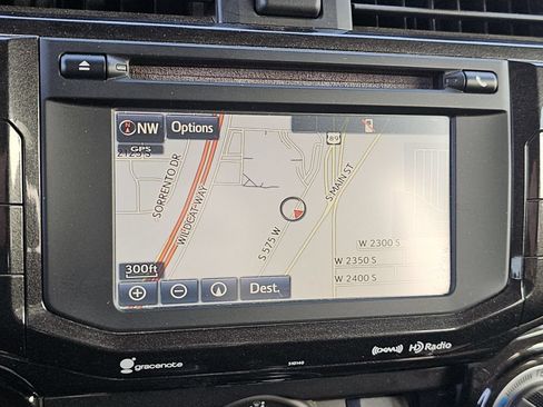 Used 2016 Toyota 4Runner Trail AWD/4WD image 8