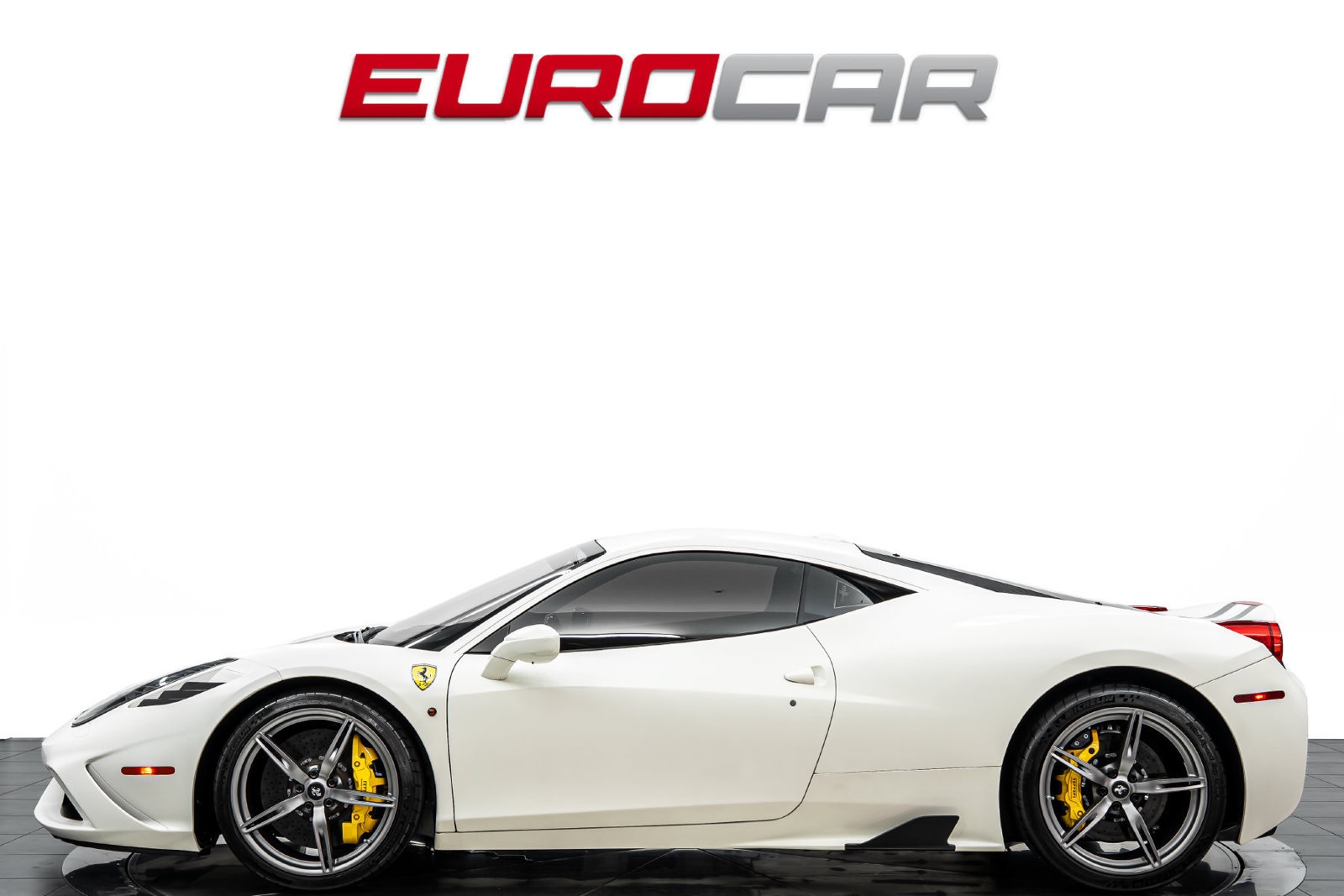 Used 2014 Ferrari 458 Speciale Coupe RWD image 2