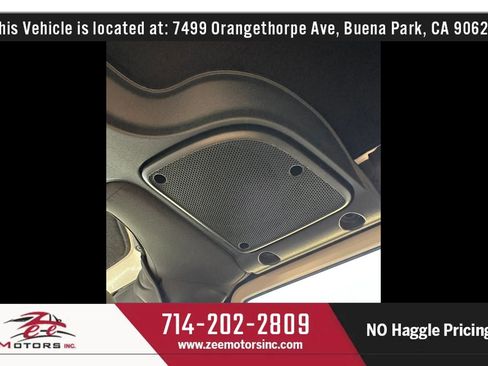 Used 2016 Jeep Wrangler Rubicon w/ Power Convenience Group AWD/4WD image 38