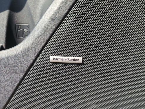 Used 2025 Subaru Crosstrek 2.5i Limited image 30