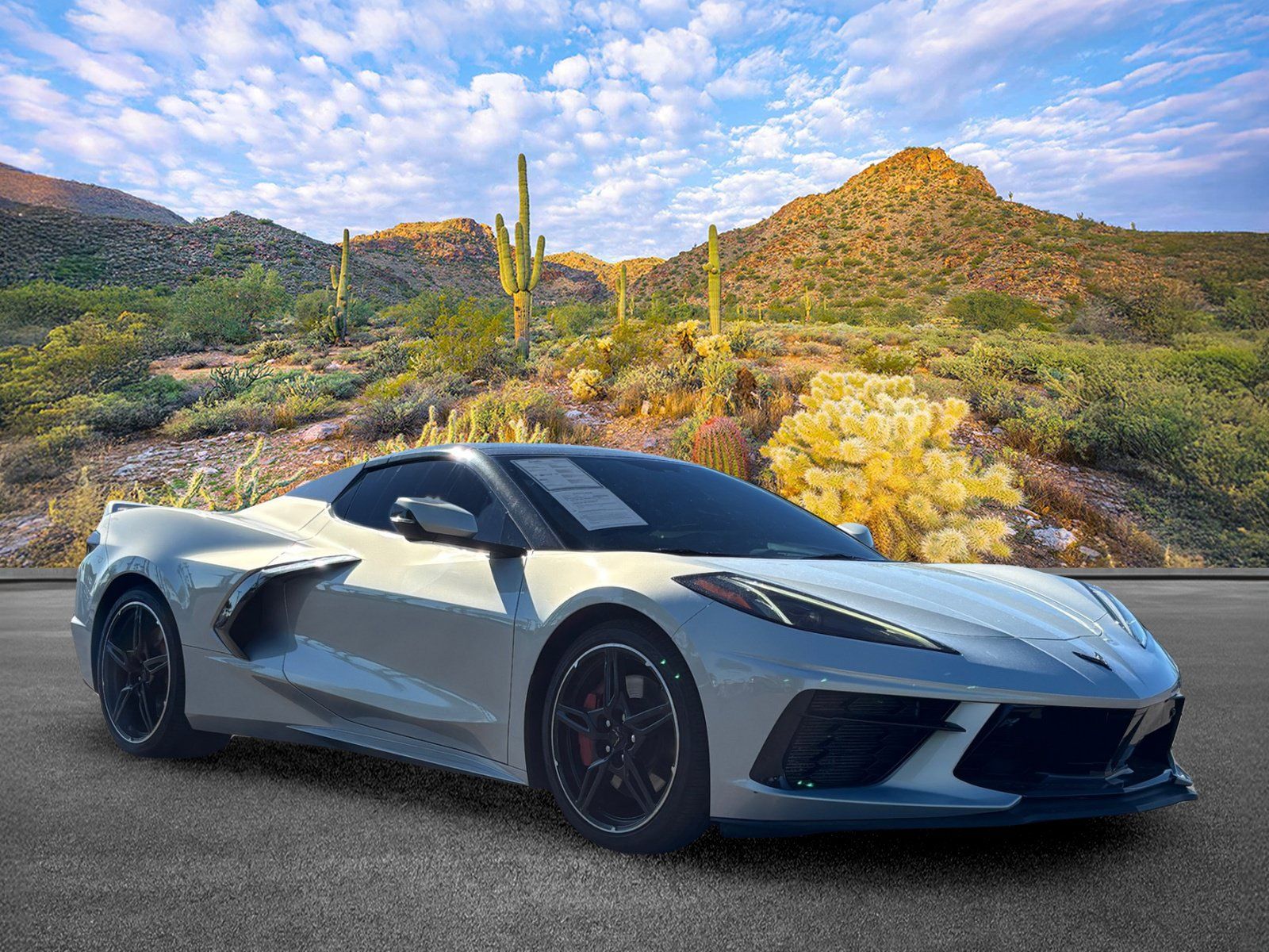 Used 2021 Chevrolet Corvette Stingray Premium Conv w/ Z51 Performance Package RWD image 2