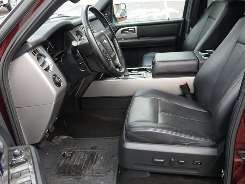 Used 2015 Ford Expedition Limited w/ Equipment Group 301A image 8