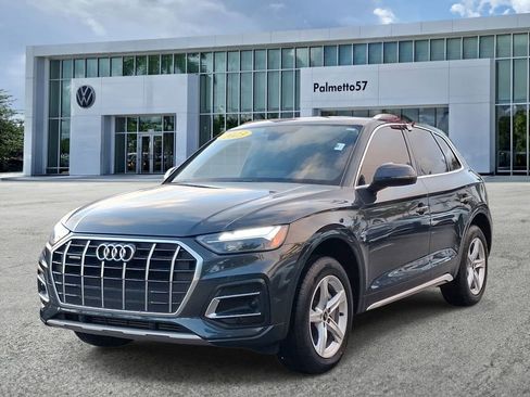 Used 2023 Audi Q5 2.0T Premium w/ Convenience Package image 3