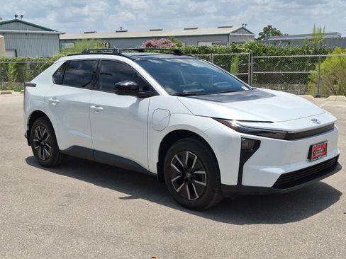 Certified 2026 Toyota bZ FWD image 7