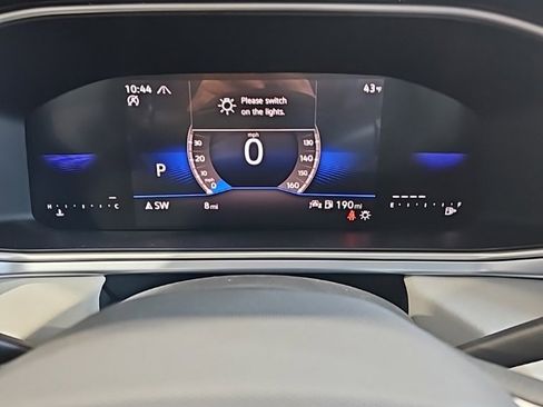 New 2026 Volkswagen Taos SE image 32