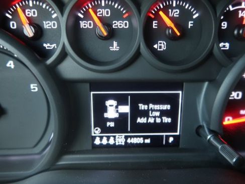 Used 2025 Chevrolet Silverado 3500 W/T w/ WT Convenience Package AWD/4WD image 11