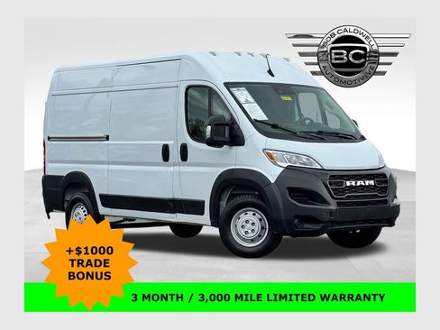 Used 2023 RAM ProMaster 2500 FWD image 1