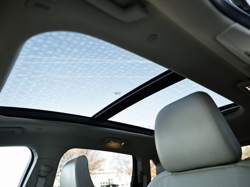 Used 2021 Lincoln Nautilus Reserve image 20