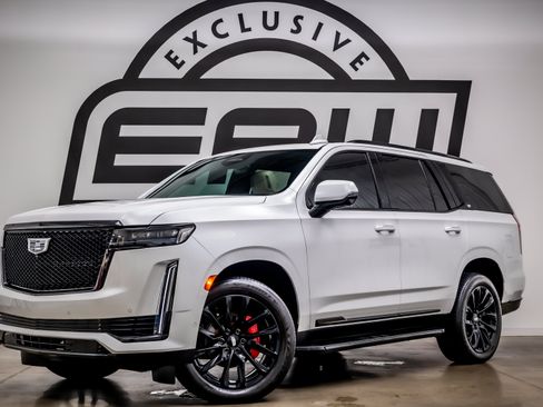 Used 2023 Cadillac Escalade Sport w/ LPO, ONYX Package AWD/4WD image 1
