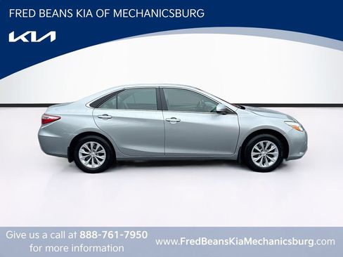 Used 2015 Toyota Camry LE FWD image 8