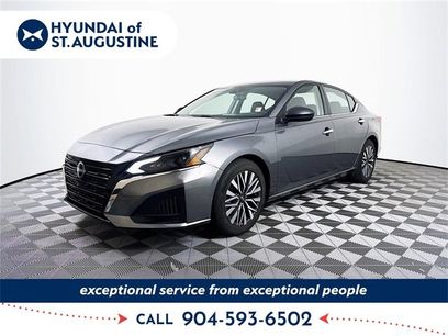 Used 2024 Nissan Altima 2.5 SV
