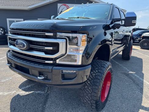 Used 2022 Ford F350 Platinum AWD/4WD image 9