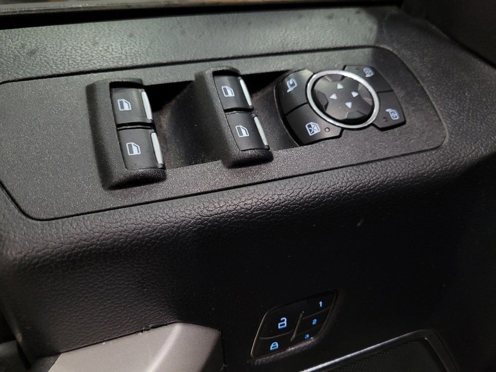 Used 2020 Ford F150 Lariat RWD image 27