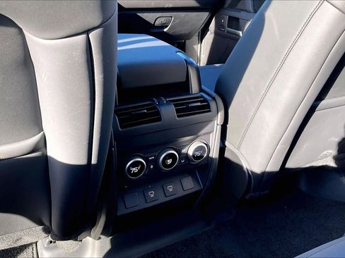 Used 2025 Land Rover Defender 110 S image 36