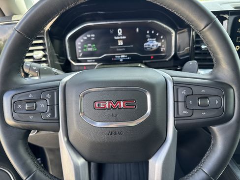 Used 2023 GMC Sierra 1500 SLT w/ SLT Premium Plus Package AWD/4WD image 14