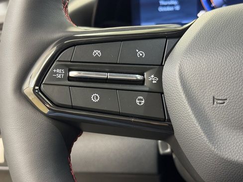 New 2026 Chevrolet Traverse RS image 35