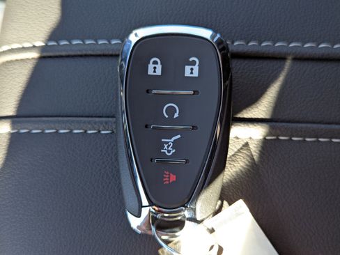 New 2025 Chevrolet Blazer LT w/ Convenience Package image 18