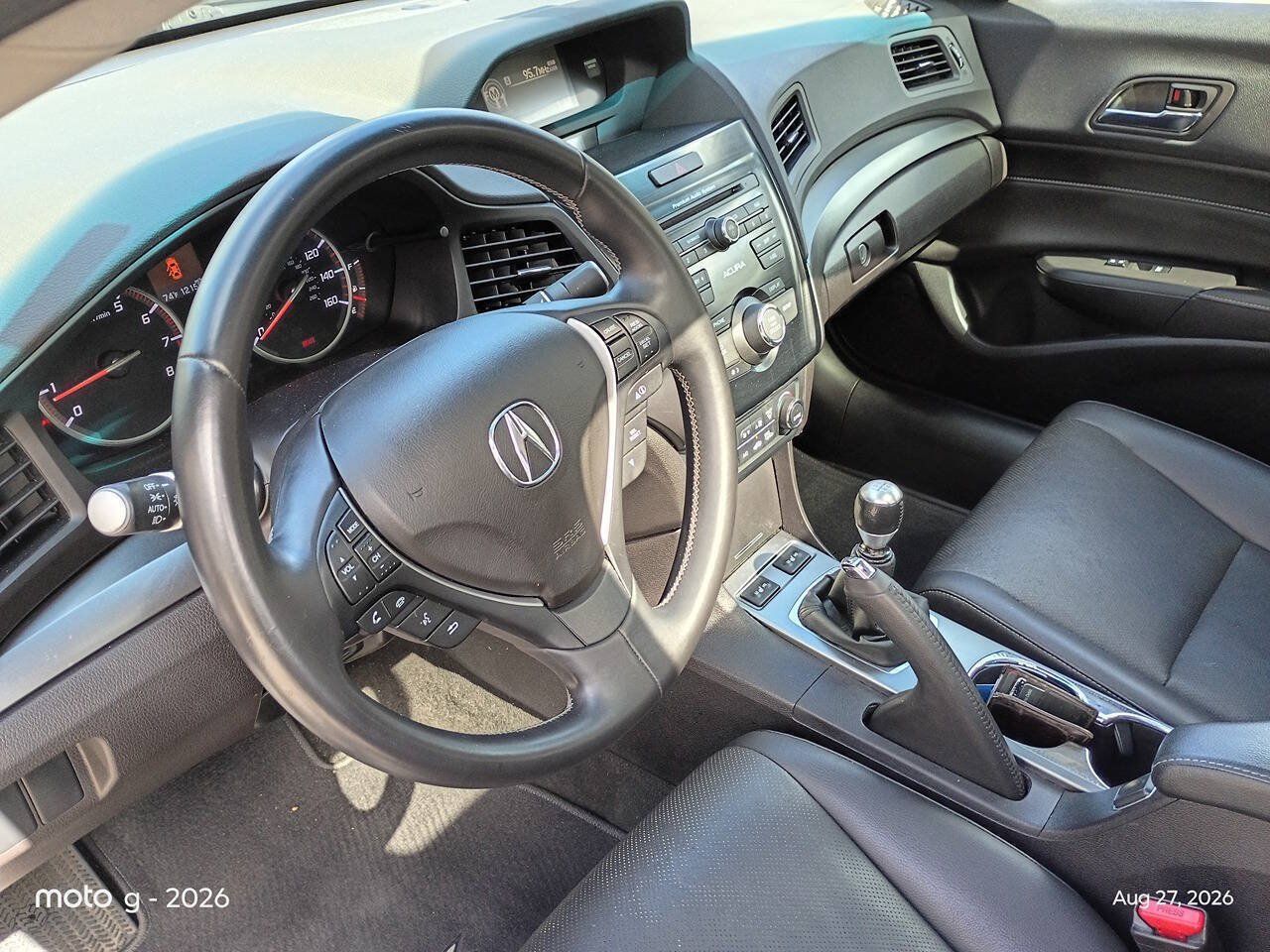 Used 2014 Acura ILX w/ Premium Package FWD image 10