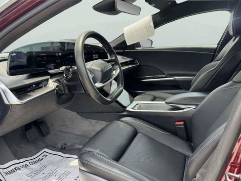 Used 2025 Lucid Air Touring AWD/4WD image 23