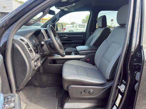 Used 2025 RAM 1500 Big Horn image 12
