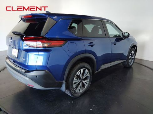Used 2022 Nissan Rogue SV AWD/4WD image 4