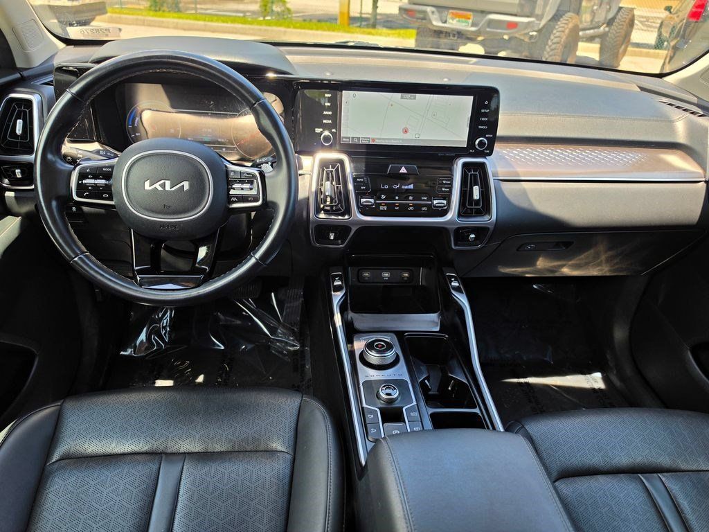 Used 2022 Kia Sorento S FWD image 26