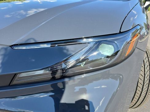 New 2025 Toyota Camry SE image 28