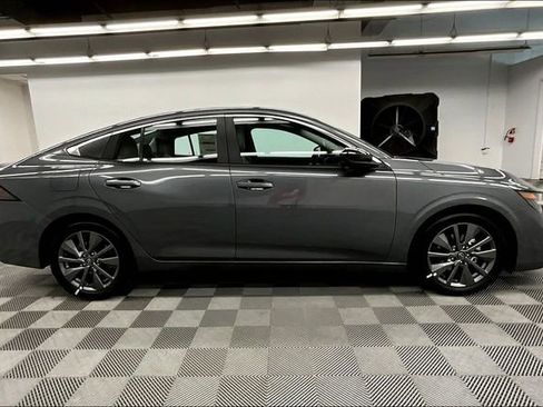 New 2026 Nissan Sentra SL image 19