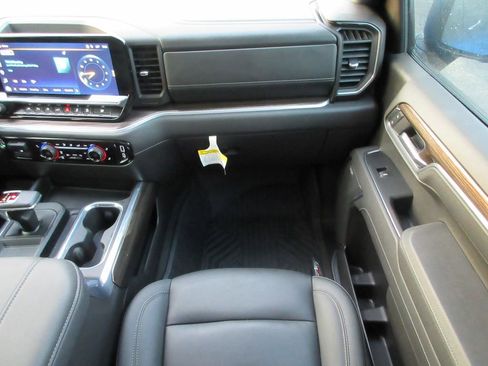 Certified 2025 Chevrolet Silverado 1500 LT Trail Boss w/ LT Trail Boss Premium Package image 21