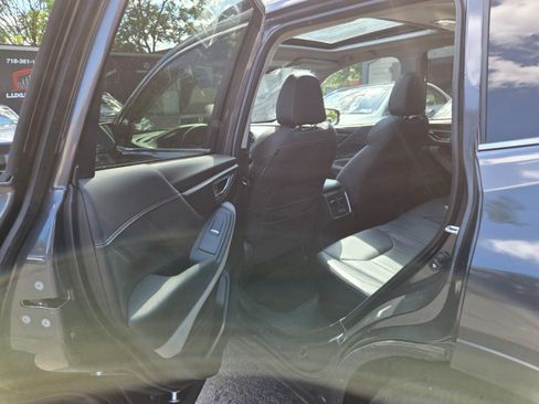 Used 2024 Subaru Forester Limited AWD/4WD image 2