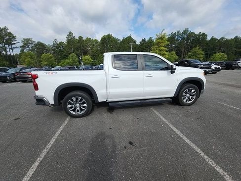 Used 2024 Chevrolet Silverado 1500 LT w/ Protection Package AWD/4WD image 17