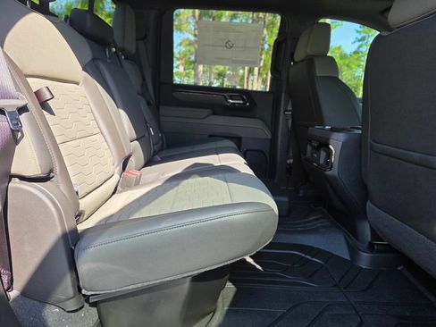 New 2026 Chevrolet Silverado 2500 ZR2 AWD/4WD image 22