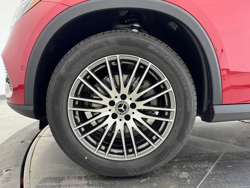 New 2025 Mercedes-Benz GLC 300 image 10