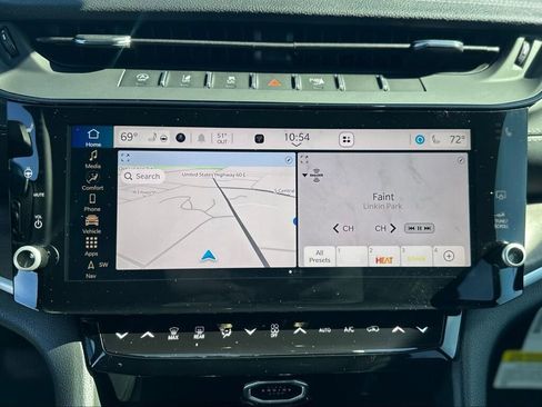 New 2026 Jeep Grand Cherokee Altitude image 20