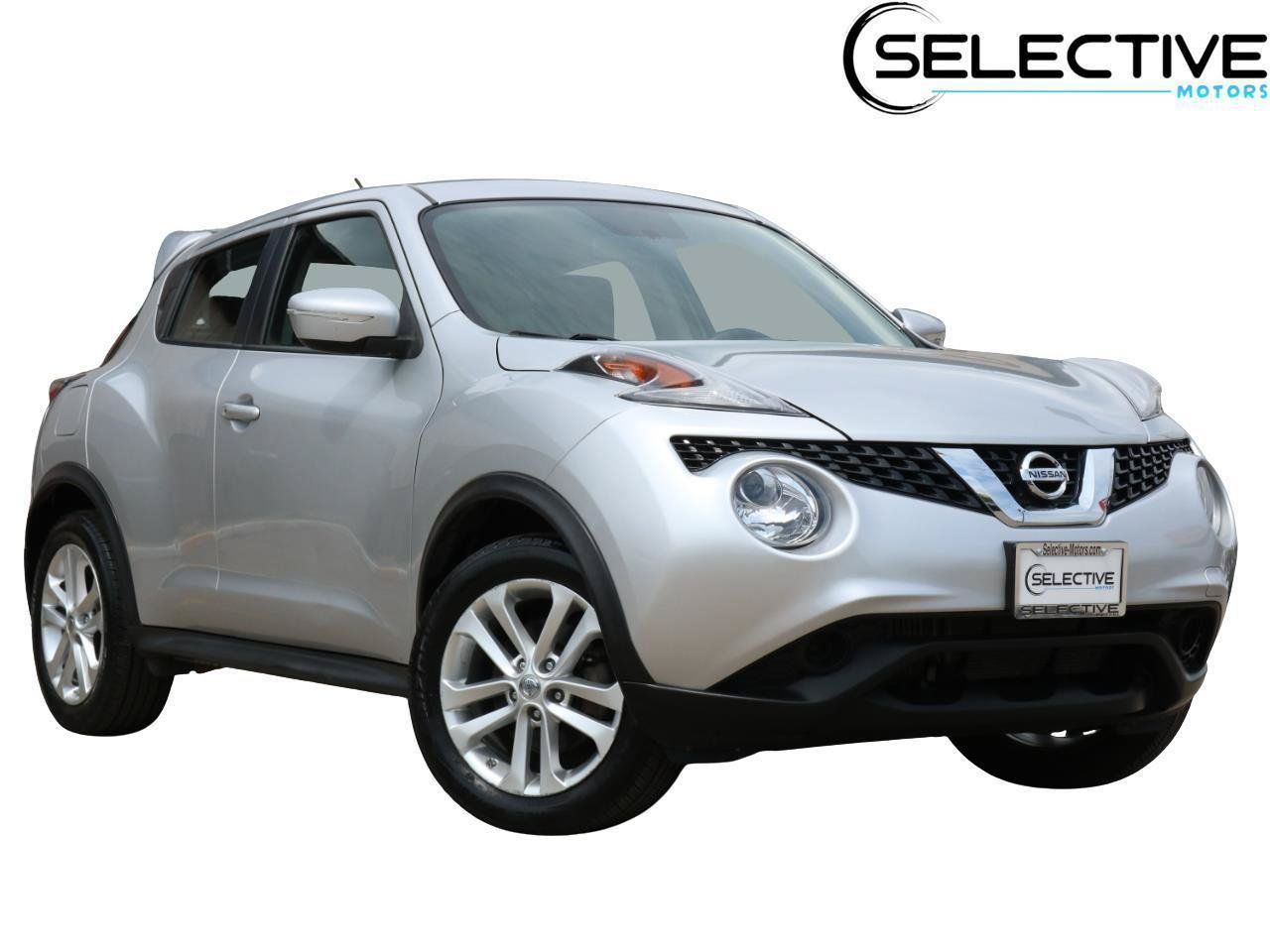 Used 2015 Nissan Juke S AWD/4WD image 1